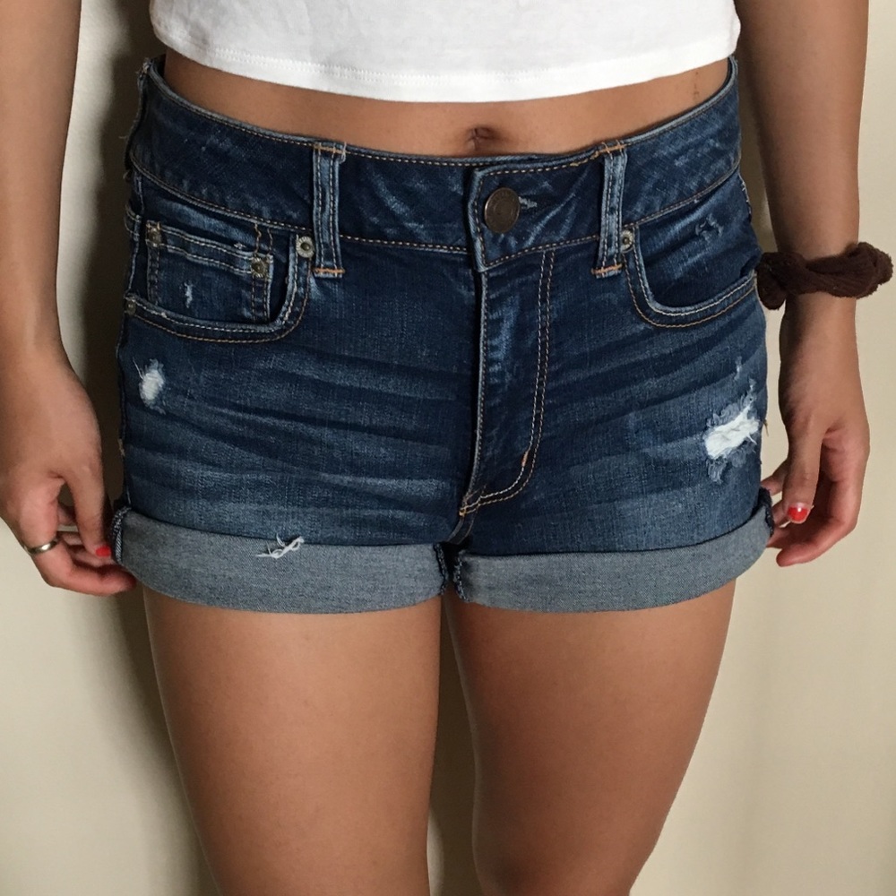 High waisted stretchy jean shorts